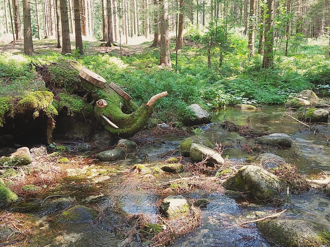 Drevený slon